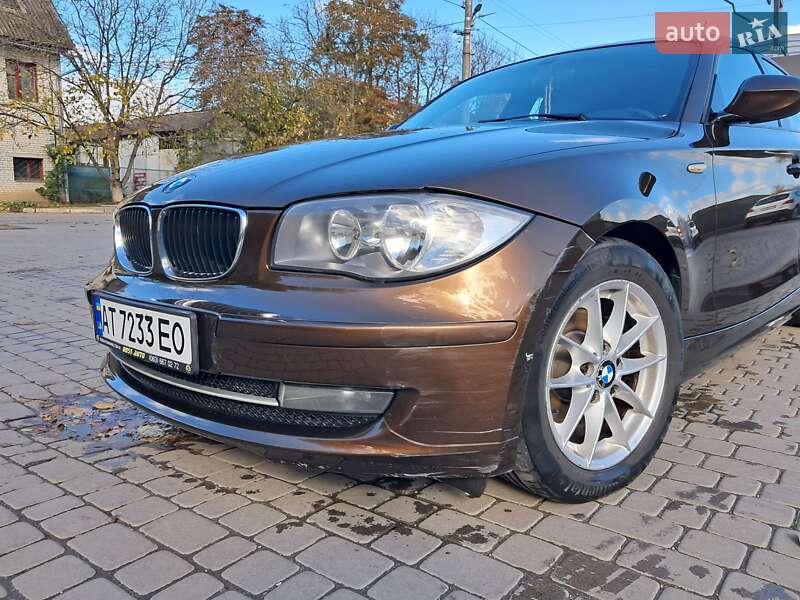 Хетчбек BMW 1 Series 2011 в Івано-Франківську