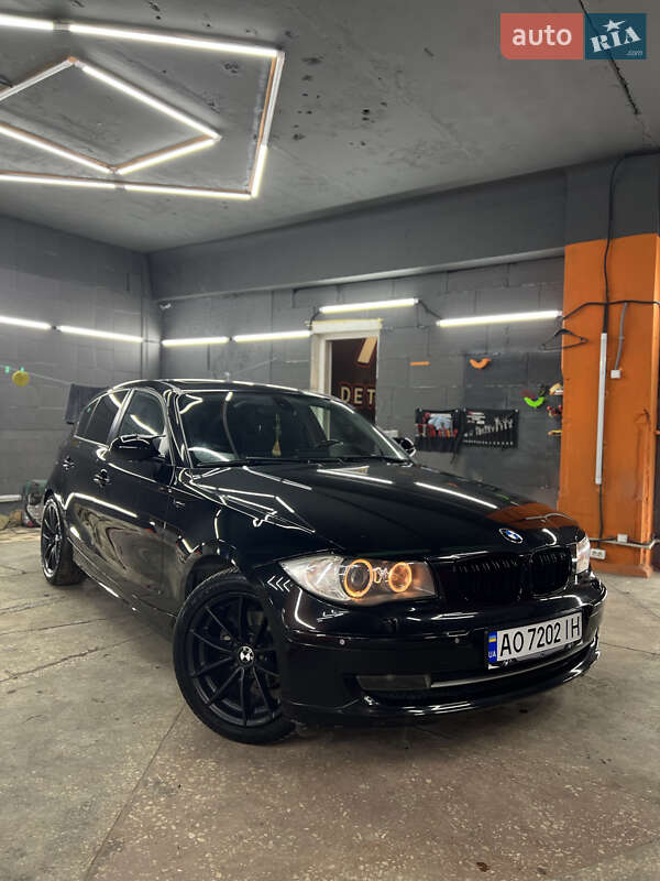 Хэтчбек BMW 1 Series 2007 в Харькове фото 2 Хэтчбек BMW 1 Series 2007 в Харькове