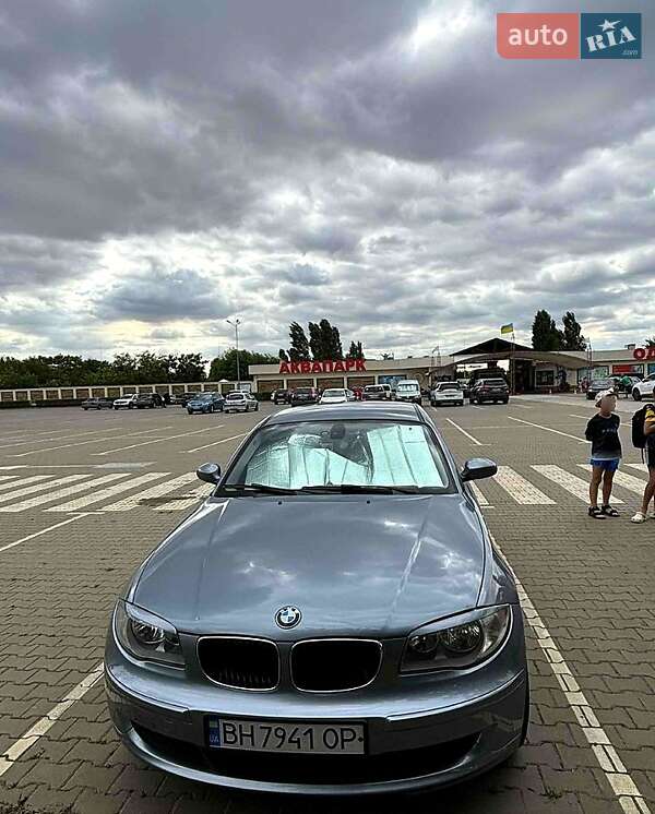 Хетчбек BMW 1 Series 2005 в Балті фото 7 Хетчбек BMW 1 Series 2005 в Балті