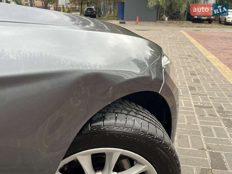 Хэтчбек BMW 1 Series 2011 в Киеве фото 12 Хэтчбек BMW 1 Series 2011 в Киеве