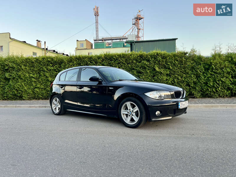 Хэтчбек BMW 1 Series 2006 в Чернигове