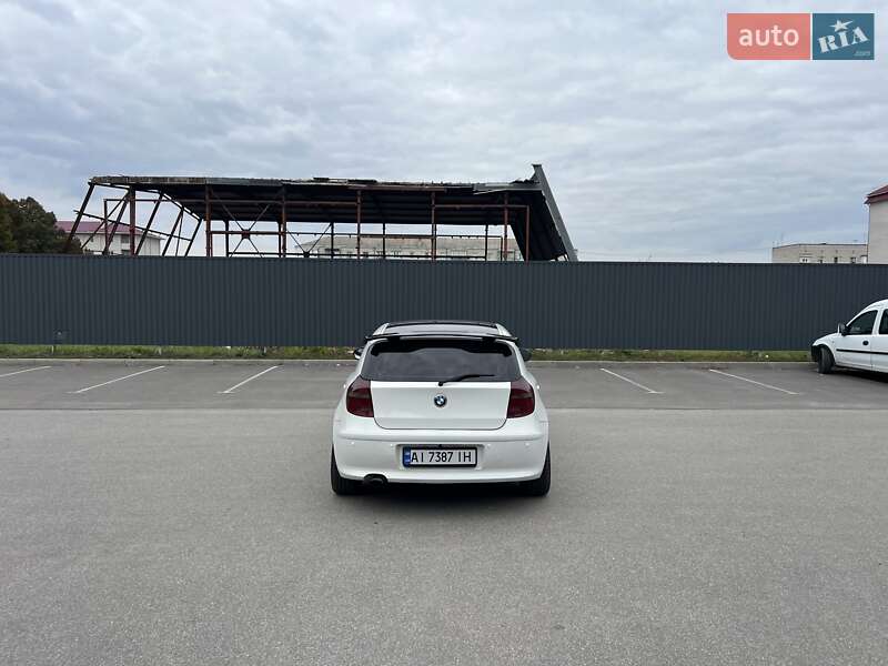 Хэтчбек BMW 1 Series 2010 в Богуславе фото 18 Хэтчбек BMW 1 Series 2010 в Богуславе