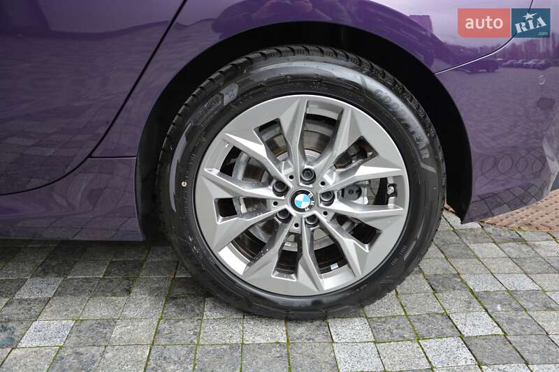 Хэтчбек BMW 1 Series 2024 в Киеве фото 10 Хэтчбек BMW 1 Series 2024 в Киеве