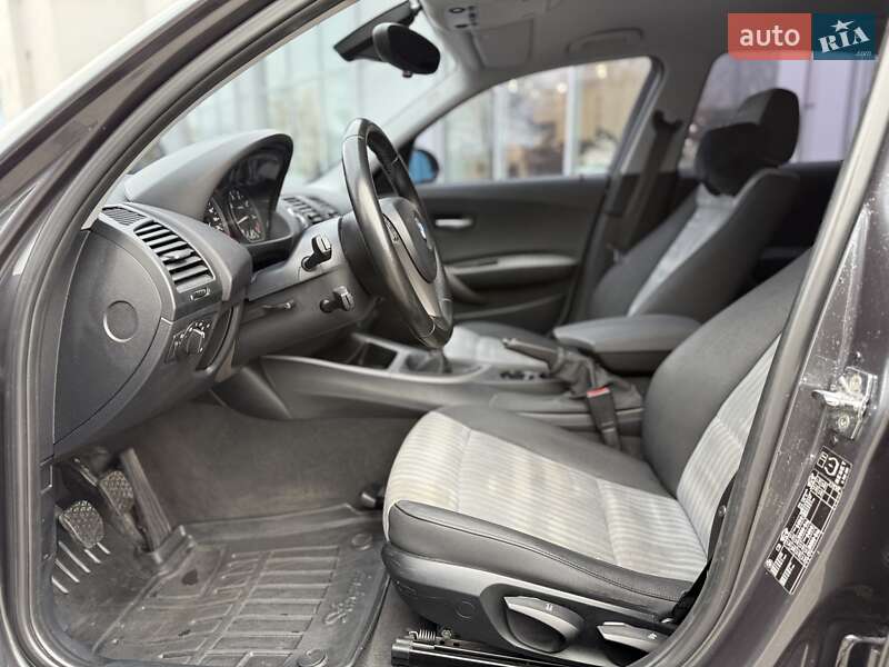 Хэтчбек BMW 1 Series 2006 в Киеве фото 14 Хэтчбек BMW 1 Series 2006 в Киеве