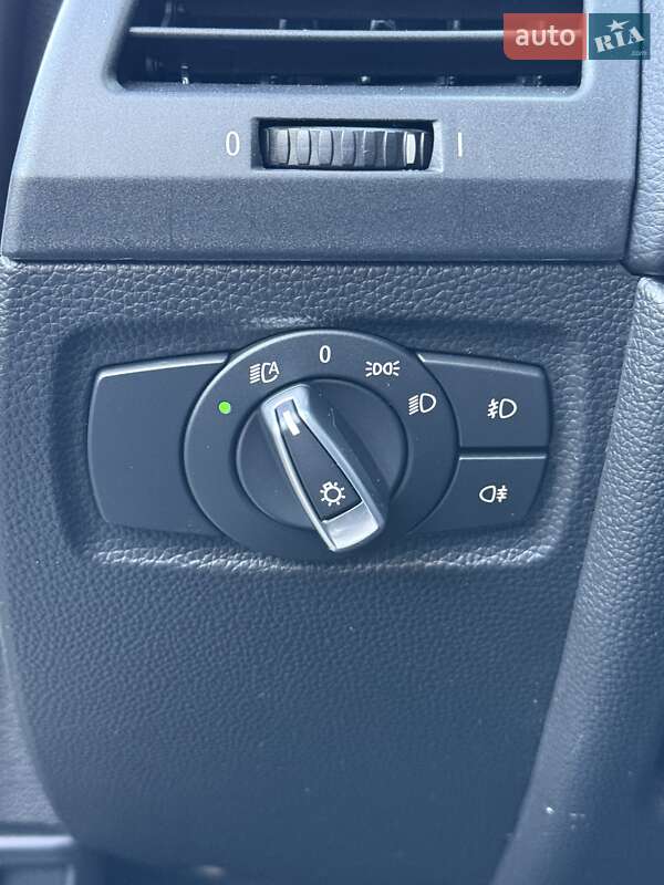 Купе BMW 1 Series 2012 в Киеве