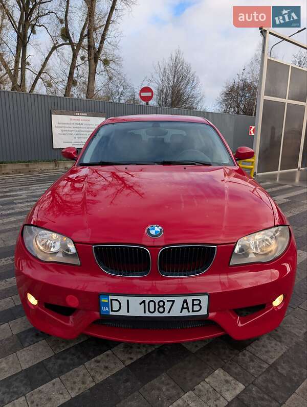 Хэтчбек BMW 1 Series 2005 в Буче