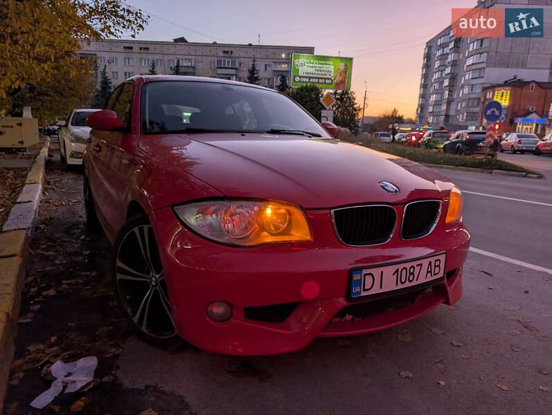 Хэтчбек BMW 1 Series 2005 в Буче