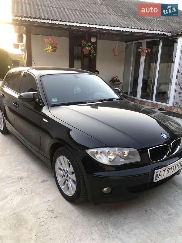 Хэтчбек BMW 1 Series 2006 в Калуше фото 2 Хэтчбек BMW 1 Series 2006 в Калуше