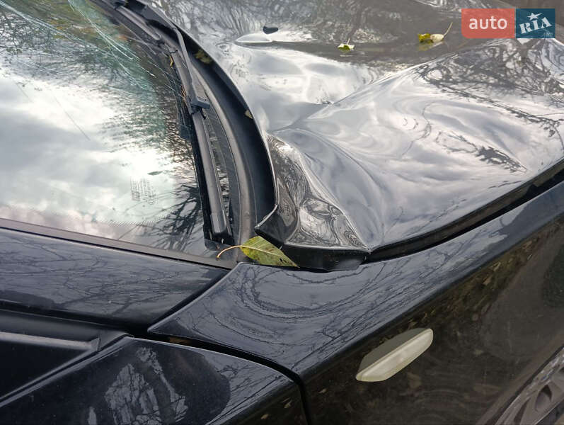 Хэтчбек BMW 1 Series 2006 в Вышгороде