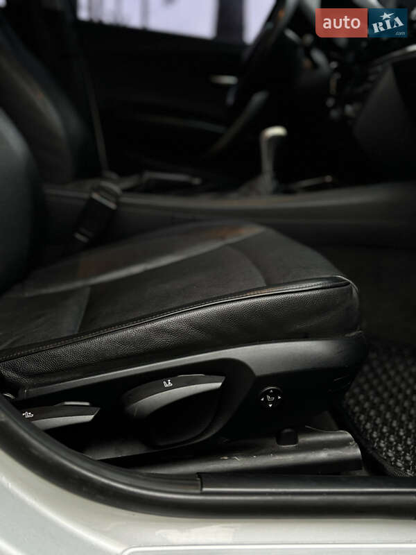 Хэтчбек BMW 1 Series 2006 в Житомире