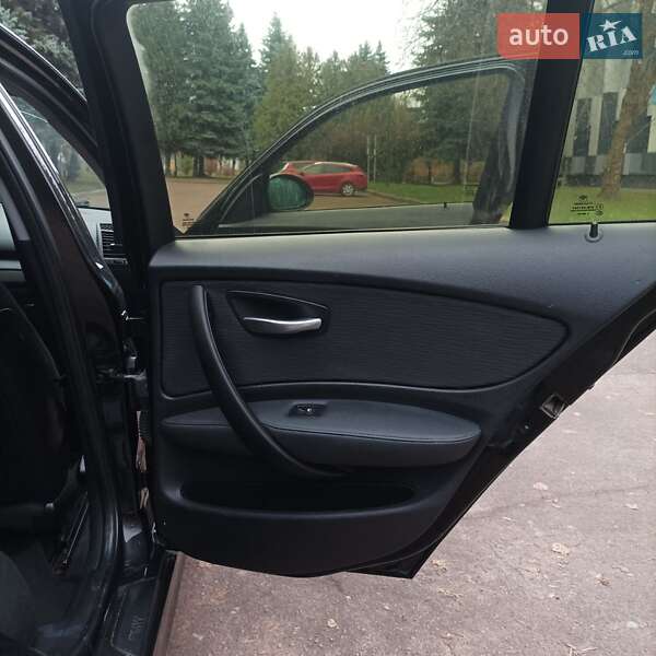 Хэтчбек BMW 1 Series 2007 в Житомире фото 22 Хэтчбек BMW 1 Series 2007 в Житомире