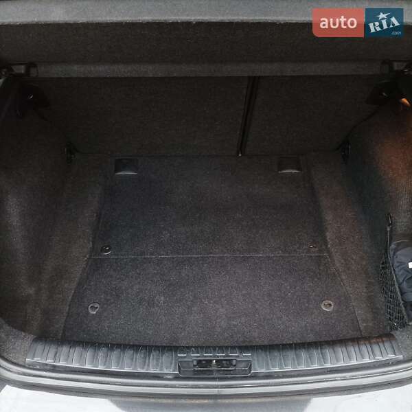 Хэтчбек BMW 1 Series 2007 в Житомире фото 47 Хэтчбек BMW 1 Series 2007 в Житомире