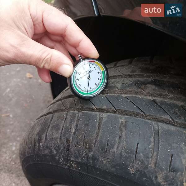 Хэтчбек BMW 1 Series 2007 в Житомире фото 65 Хэтчбек BMW 1 Series 2007 в Житомире