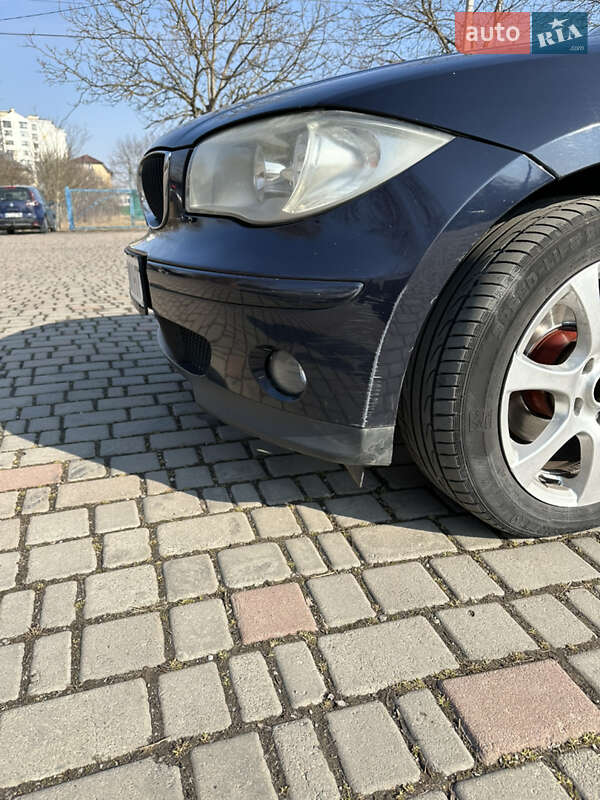 Хетчбек BMW 1 Series 2006 в Івано-Франківську