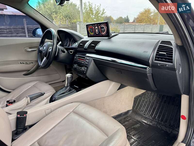 Хэтчбек BMW 1 Series 2006 в Киеве