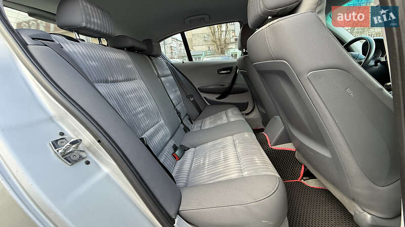 Хэтчбек BMW 1 Series 2006 в Бердичеве фото 26 Хэтчбек BMW 1 Series 2006 в Бердичеве