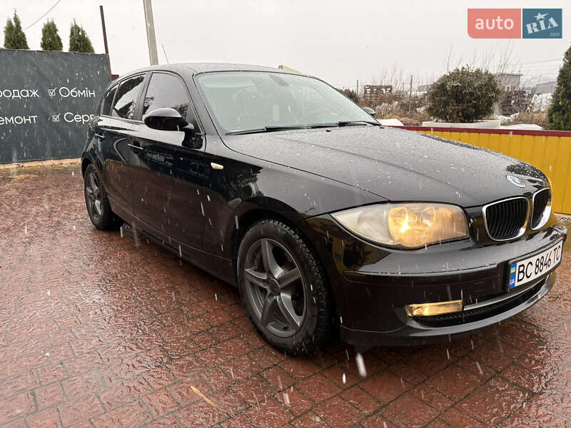 Хэтчбек BMW 1 Series 2008 в Трускавце
