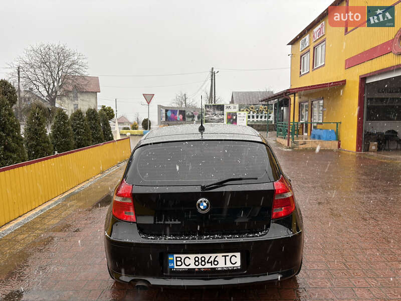 Хэтчбек BMW 1 Series 2008 в Трускавце