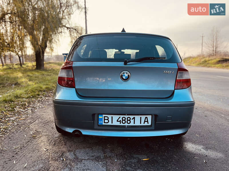 Хэтчбек BMW 1 Series 2005 в Кременчуге