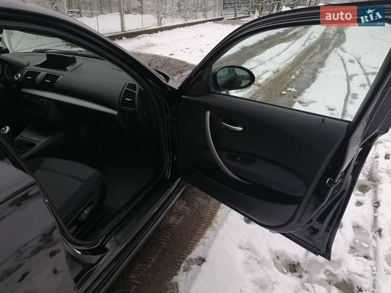 Хэтчбек BMW 1 Series 2005 в Тернополе фото 20 Хэтчбек BMW 1 Series 2005 в Тернополе
