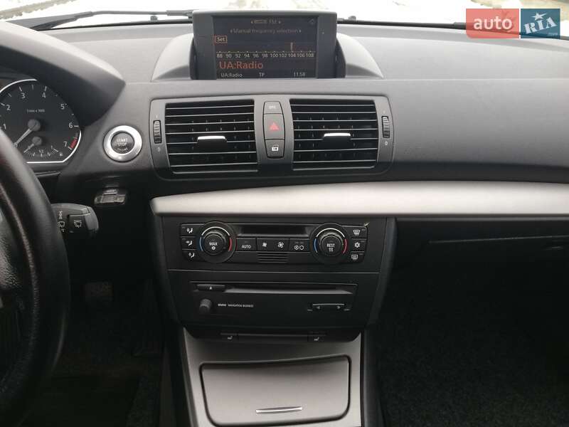 Хэтчбек BMW 1 Series 2005 в Тернополе фото 24 Хэтчбек BMW 1 Series 2005 в Тернополе