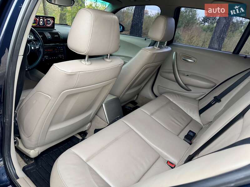 Хетчбек BMW 1 Series 2006 в Києві