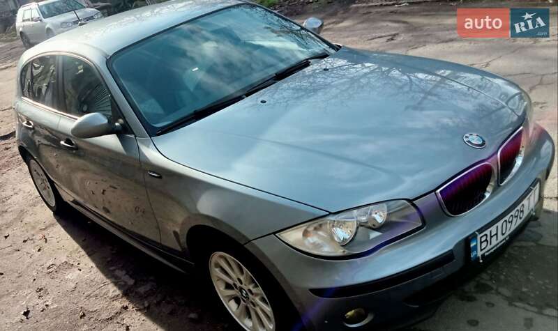 Хэтчбек BMW 1 Series 2005 в Одессе