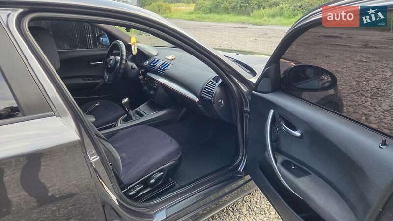 Хэтчбек BMW 1 Series 2005 в Тячеве фото 13 Хэтчбек BMW 1 Series 2005 в Тячеве