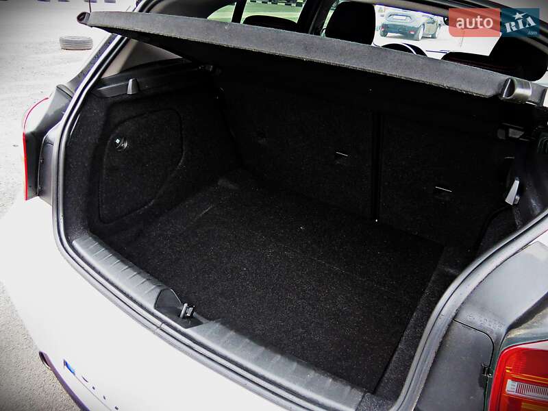 Хэтчбек BMW 1 Series 2012 в Черкассах фото 12 Хэтчбек BMW 1 Series 2012 в Черкассах