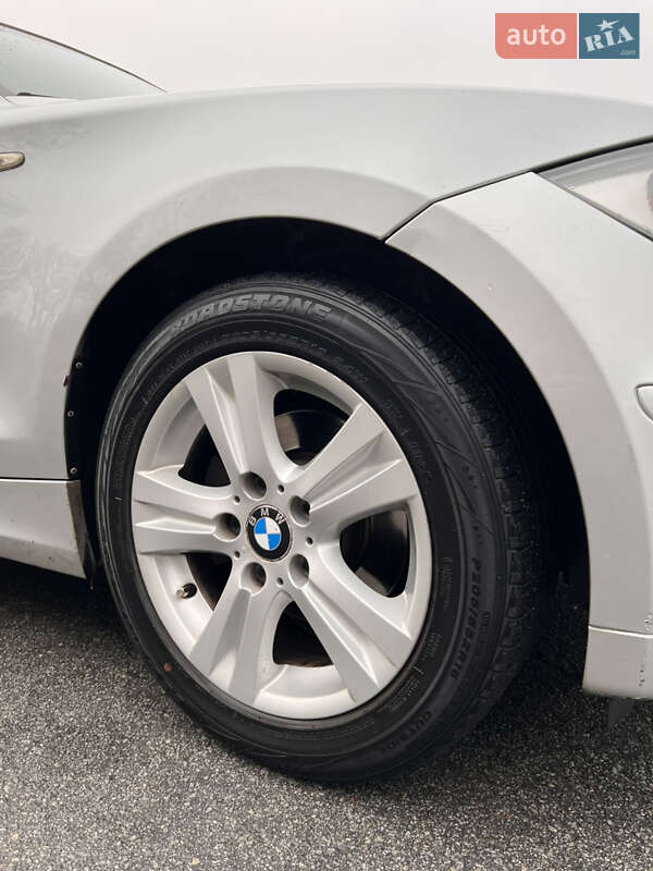 Хэтчбек BMW 1 Series 2009 в Житомире фото 10 Хэтчбек BMW 1 Series 2009 в Житомире