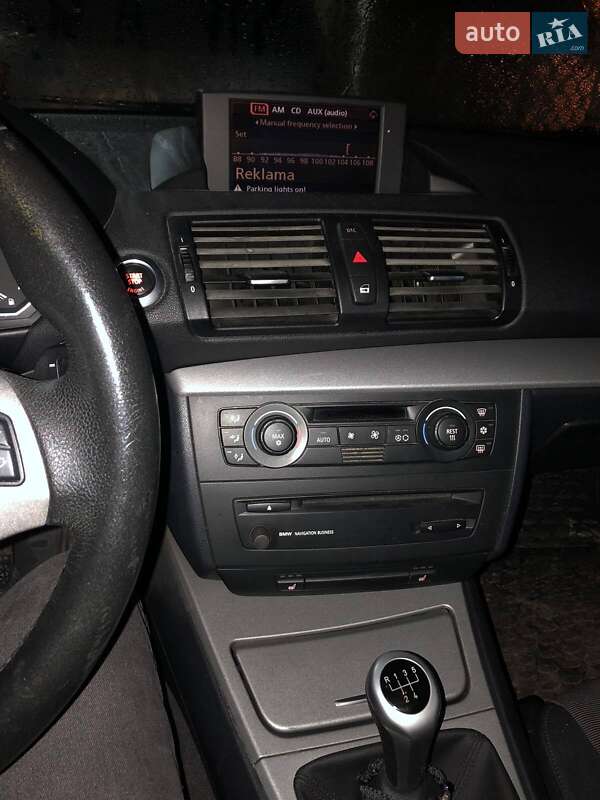 Хэтчбек BMW 1 Series 2005 в Чернигове