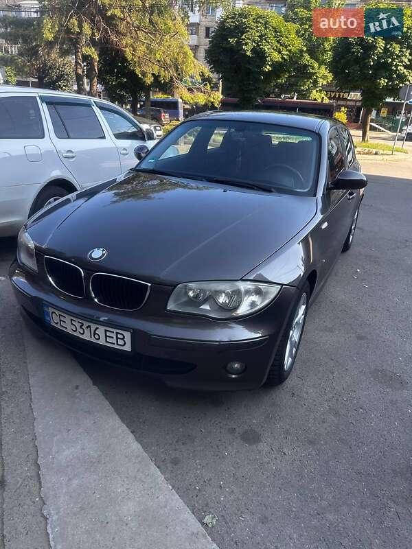 Хэтчбек BMW 1 Series 2005 в Черновцах