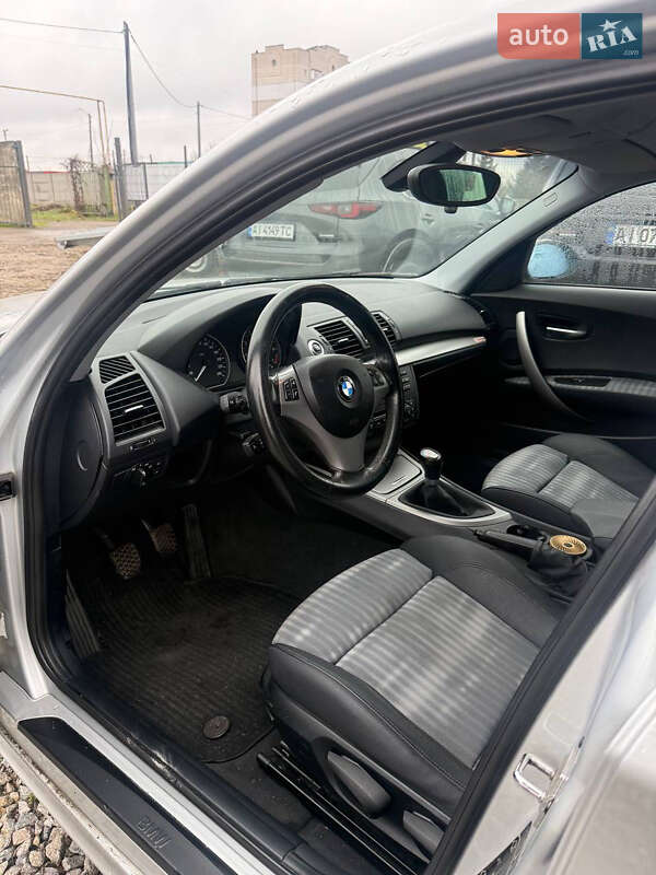 Хэтчбек BMW 1 Series 2004 в Белой Церкви