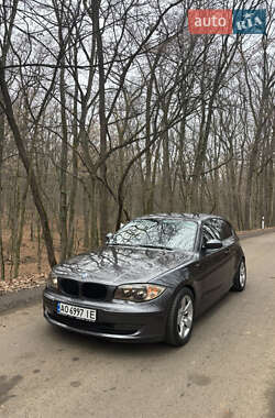 Хетчбек BMW 1 Series 2007 в Ужгороді