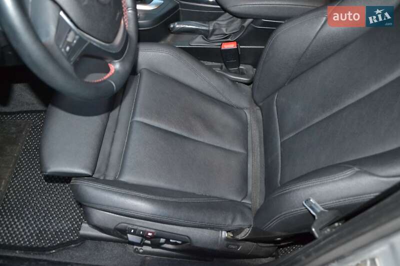 Хэтчбек BMW 1 Series 2014 в Киеве фото 20 Хэтчбек BMW 1 Series 2014 в Киеве