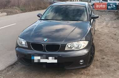 Хэтчбек BMW 1 Series 2006 в Киеве