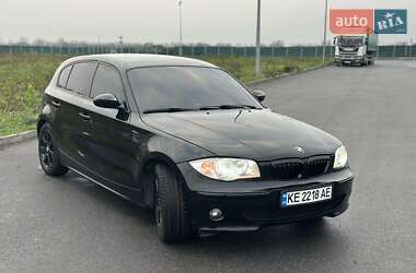 Хетчбек BMW 1 Series 2005 в Дніпрі