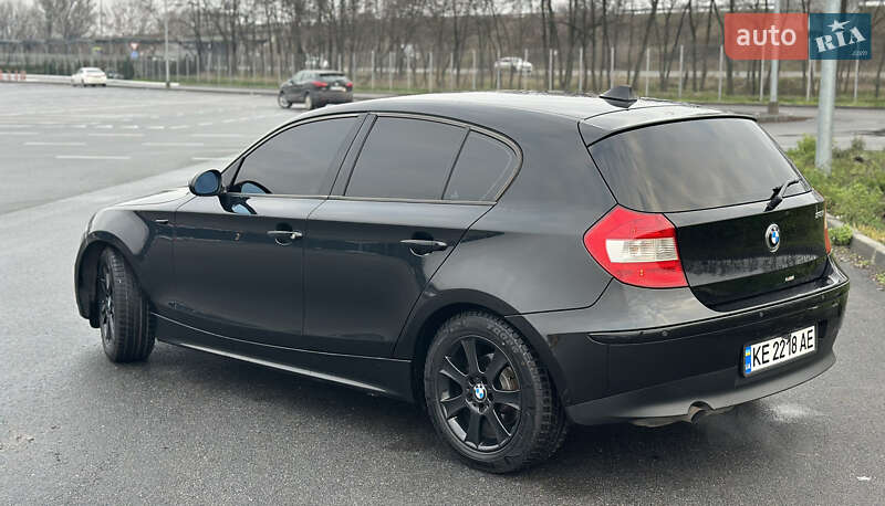 Хэтчбек BMW 1 Series 2005 в Днепре фото 5 Хэтчбек BMW 1 Series 2005 в Днепре