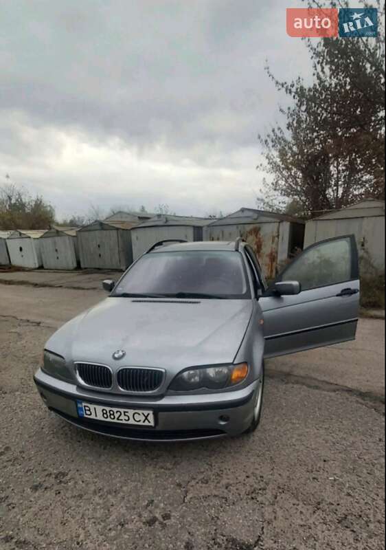 Хэтчбек BMW 1 Series 2004 в Кременчуге