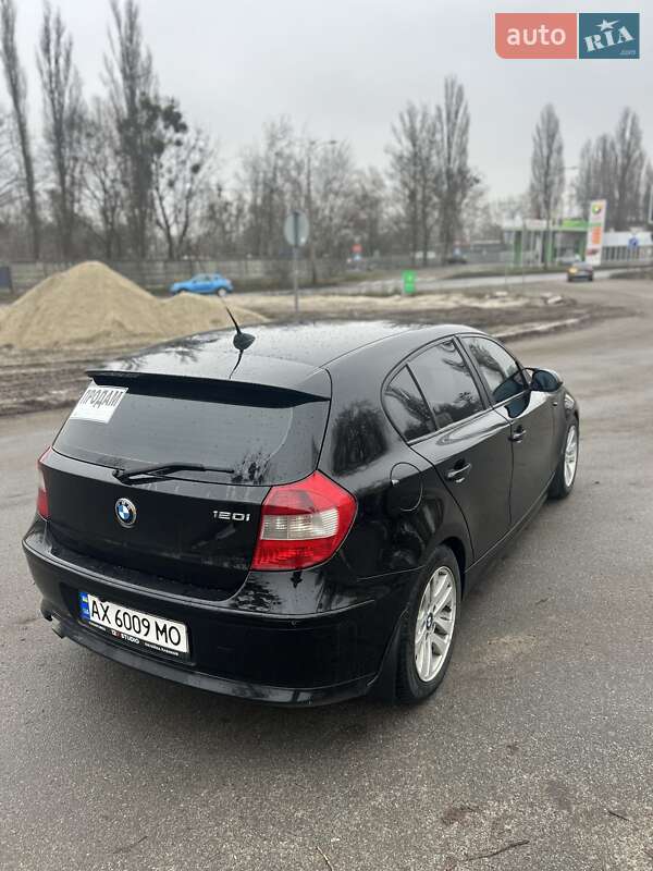 Хэтчбек BMW 1 Series 2004 в Киеве фото 5 Хэтчбек BMW 1 Series 2004 в Киеве