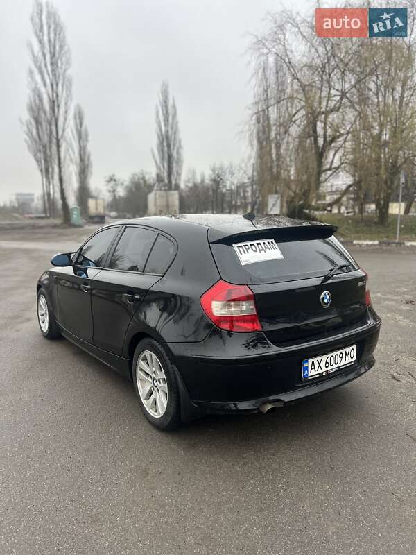 Хэтчбек BMW 1 Series 2004 в Киеве фото 7 Хэтчбек BMW 1 Series 2004 в Киеве