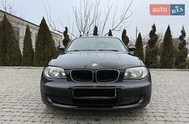 Хэтчбек BMW 1 Series 2008 в Ильинцах