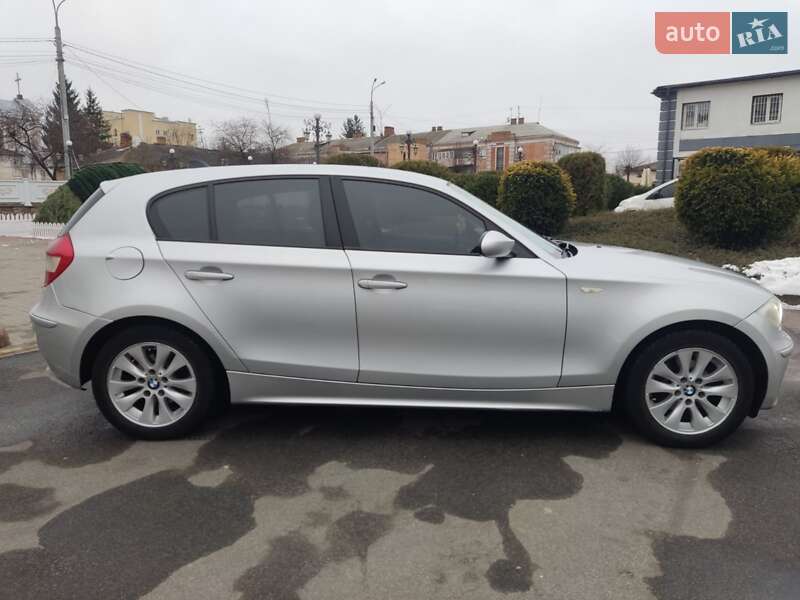 Хетчбек BMW 1 Series 2006 в Бердичеві