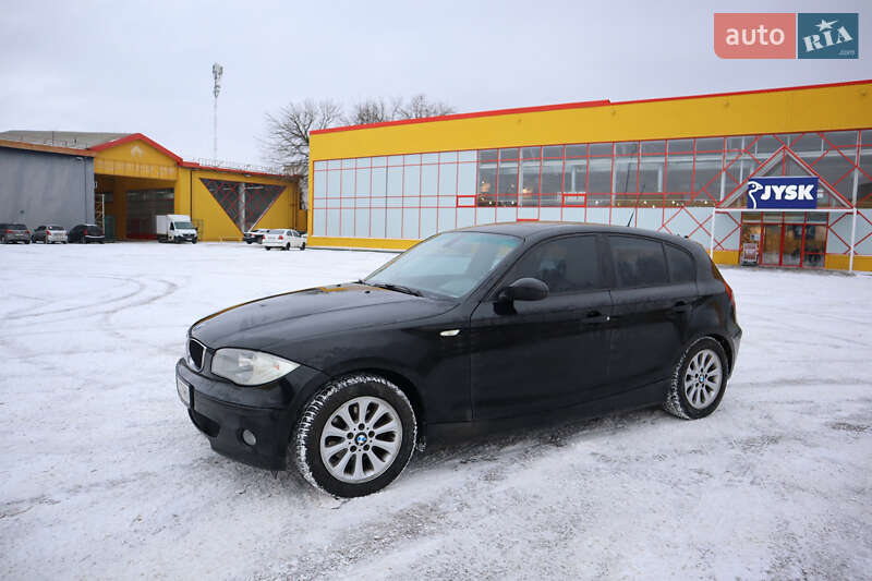 Хэтчбек BMW 1 Series 2006 в Киеве