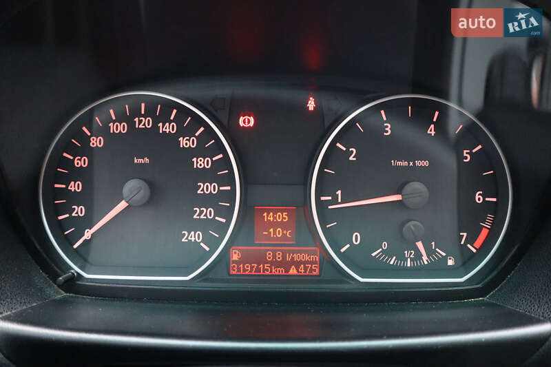 Хэтчбек BMW 1 Series 2006 в Киеве