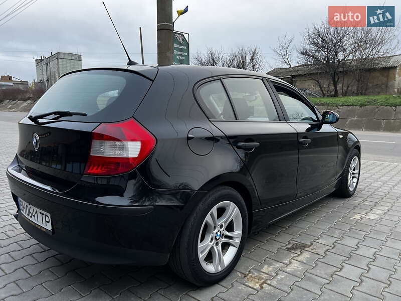 Хэтчбек BMW 1 Series 2004 в Березовке фото 7 Хэтчбек BMW 1 Series 2004 в Березовке