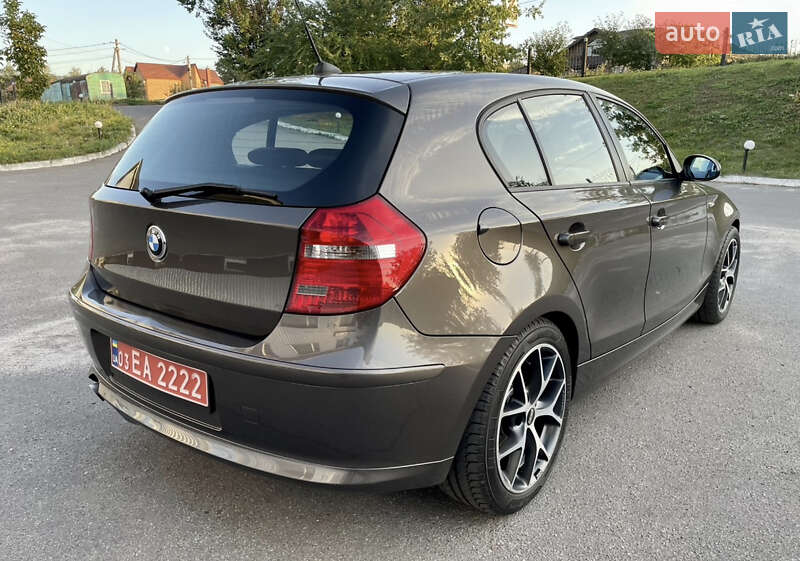 Хетчбек BMW 1 Series 2007 в Сумах