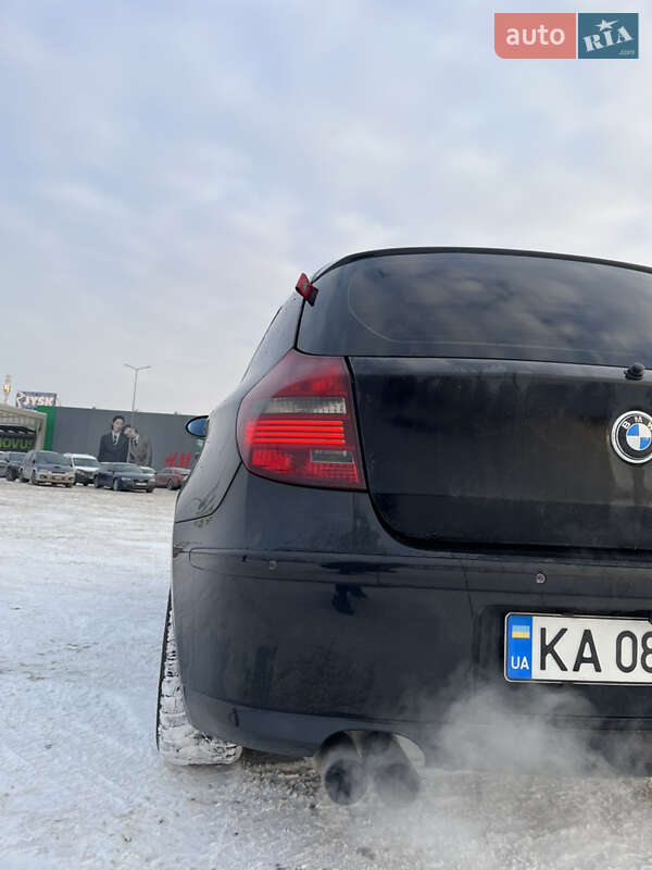 Хэтчбек BMW 1 Series 2007 в Киеве