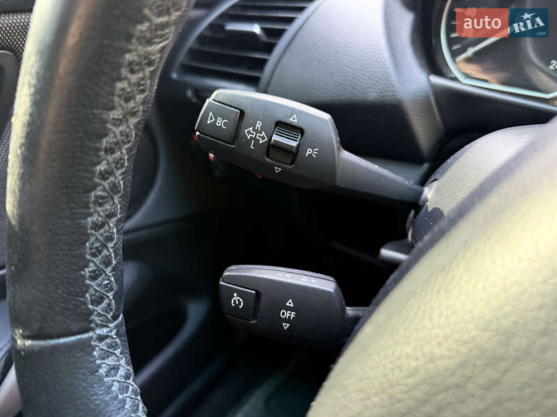 Хэтчбек BMW 1 Series 2011 в Запорожье