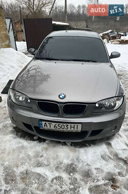 Хэтчбек BMW 1 Series 2009 в Ивано-Франковске